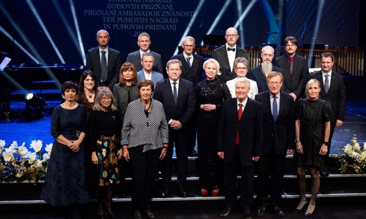 Podeljene najvišje državne nagrade in priznanja na področju znanosti