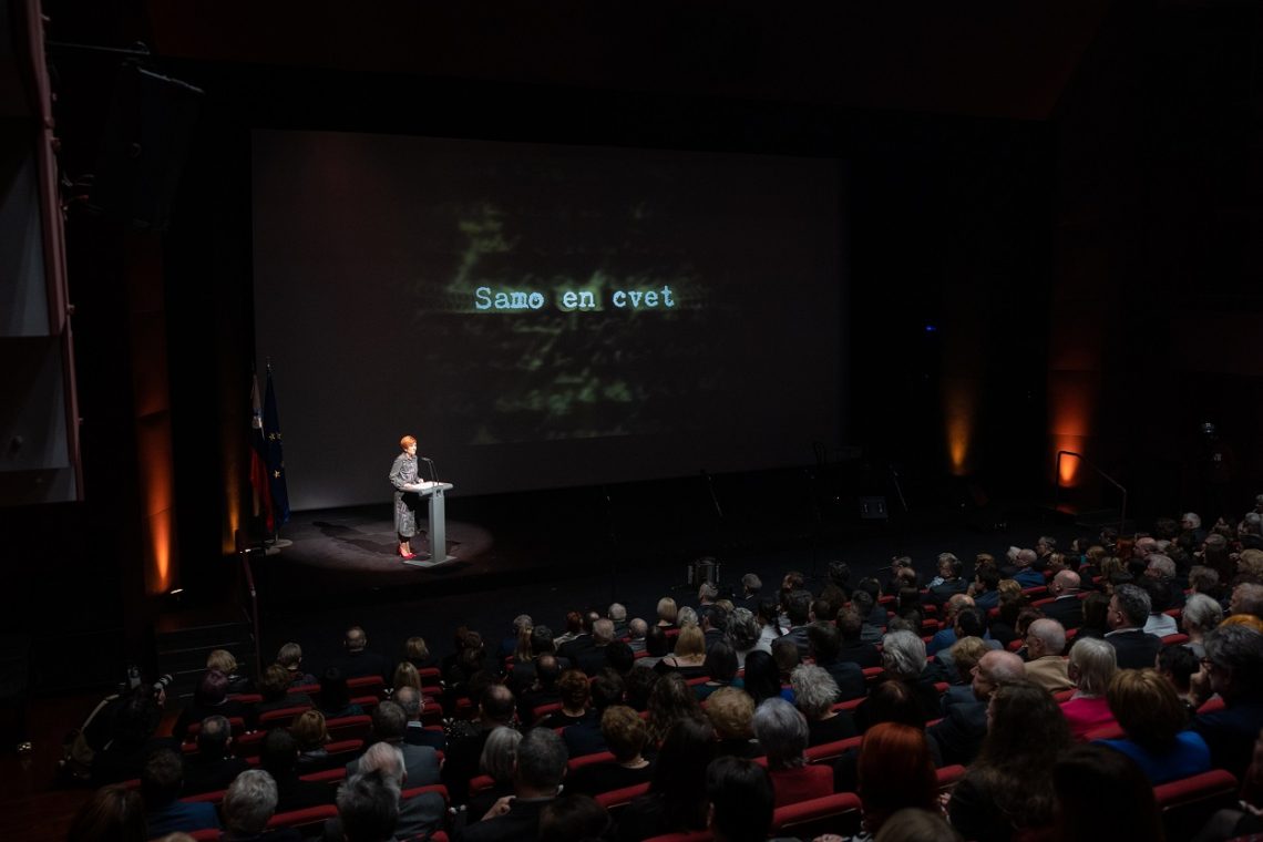 Na slavnostni akademiji o pomenu Kajuhove poezije tudi za današnji čas 