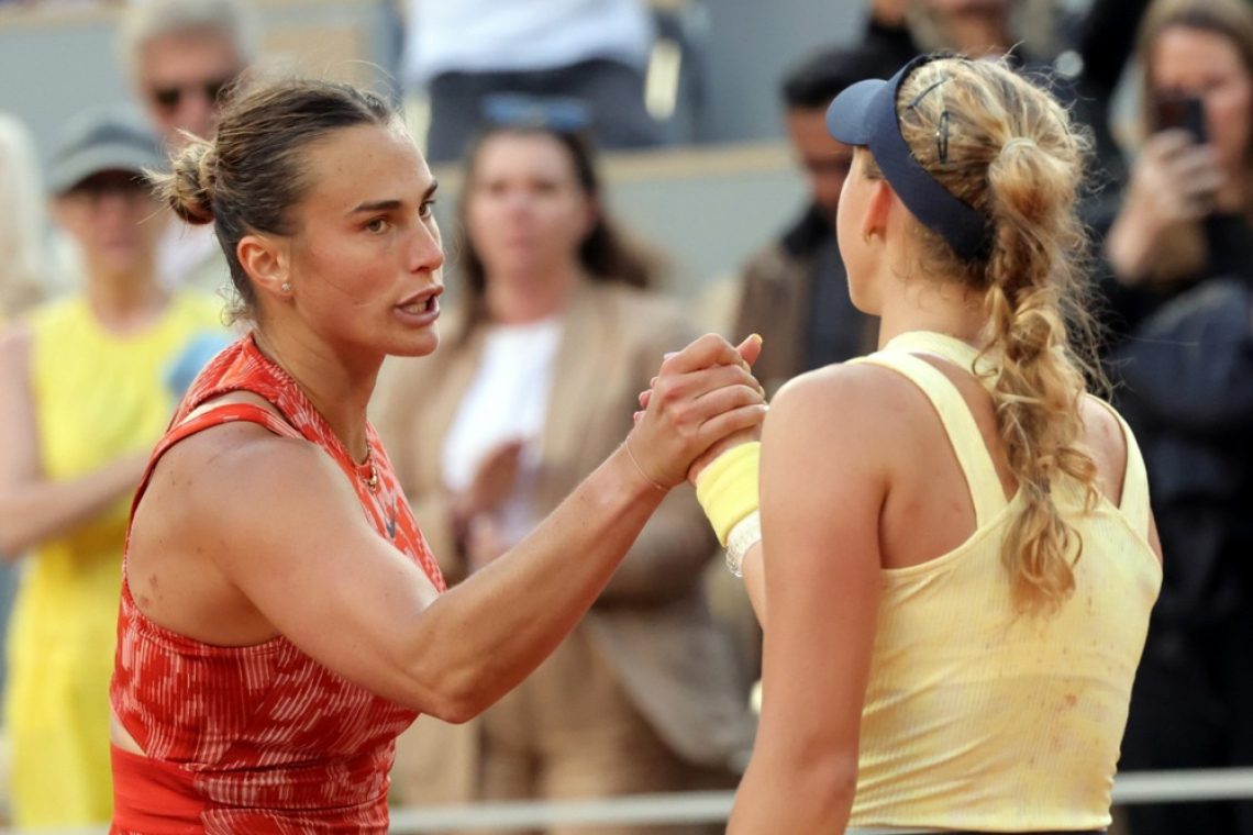 Andrejeva izločila Sabalenko v četrtfinalu Roland Garrosa