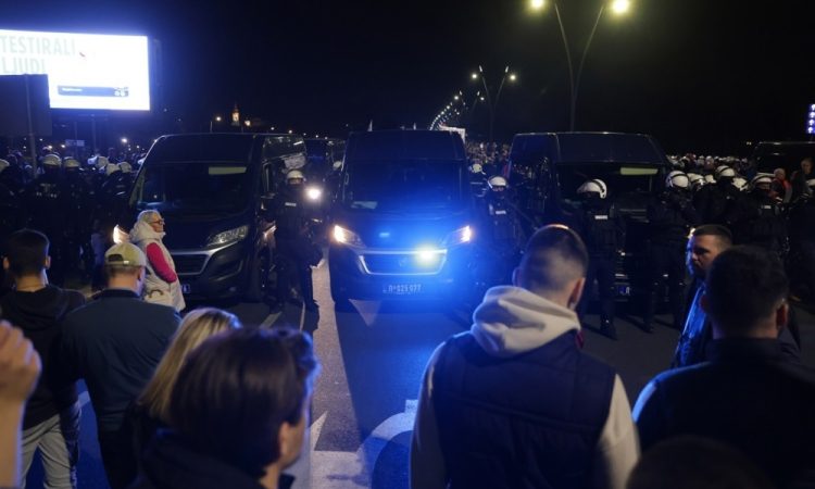 Študenti v blokadi: Protest 15. marca ni zadnje dejanje