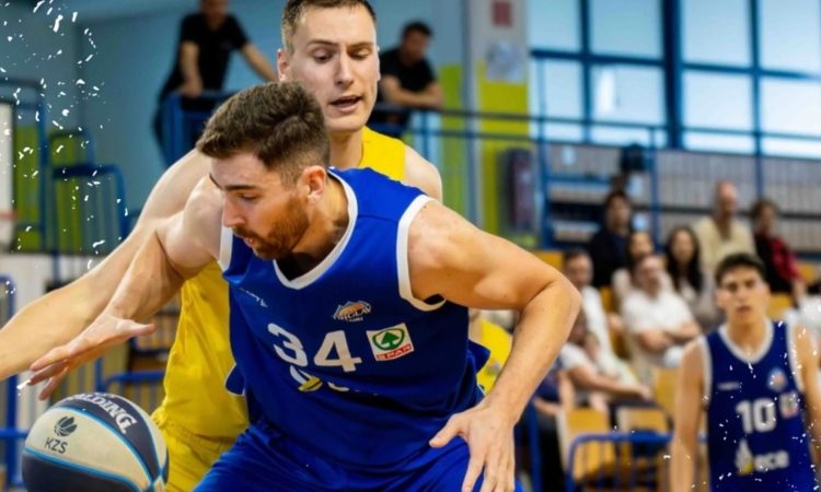 Košarkarji ECE Triglava so premagali Gorenjsko gradbeno družbo Šenčur s 94:89