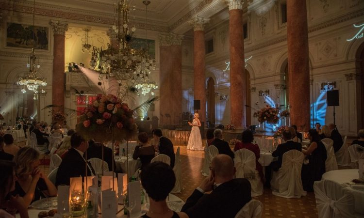 Anin ples v Rogaški Slatini znova združil umetnost, tradicijo in dobrodelnost