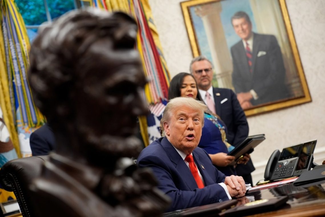Trump napovedal skorajšnjo prekinitev ognja v Gazi