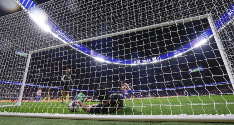 Sklad Apollo tik pred prevzemom večinskega deleža v Atlético Madrid
