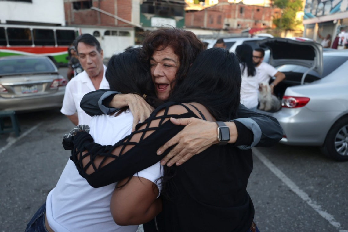Venezuela začela izpuščati politične zapornike, med njimi tudi tujci