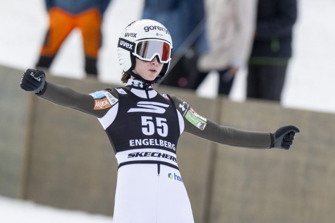 Nika Prevc v Zhangjiakouju do 32. zmage v karieri (daljše)