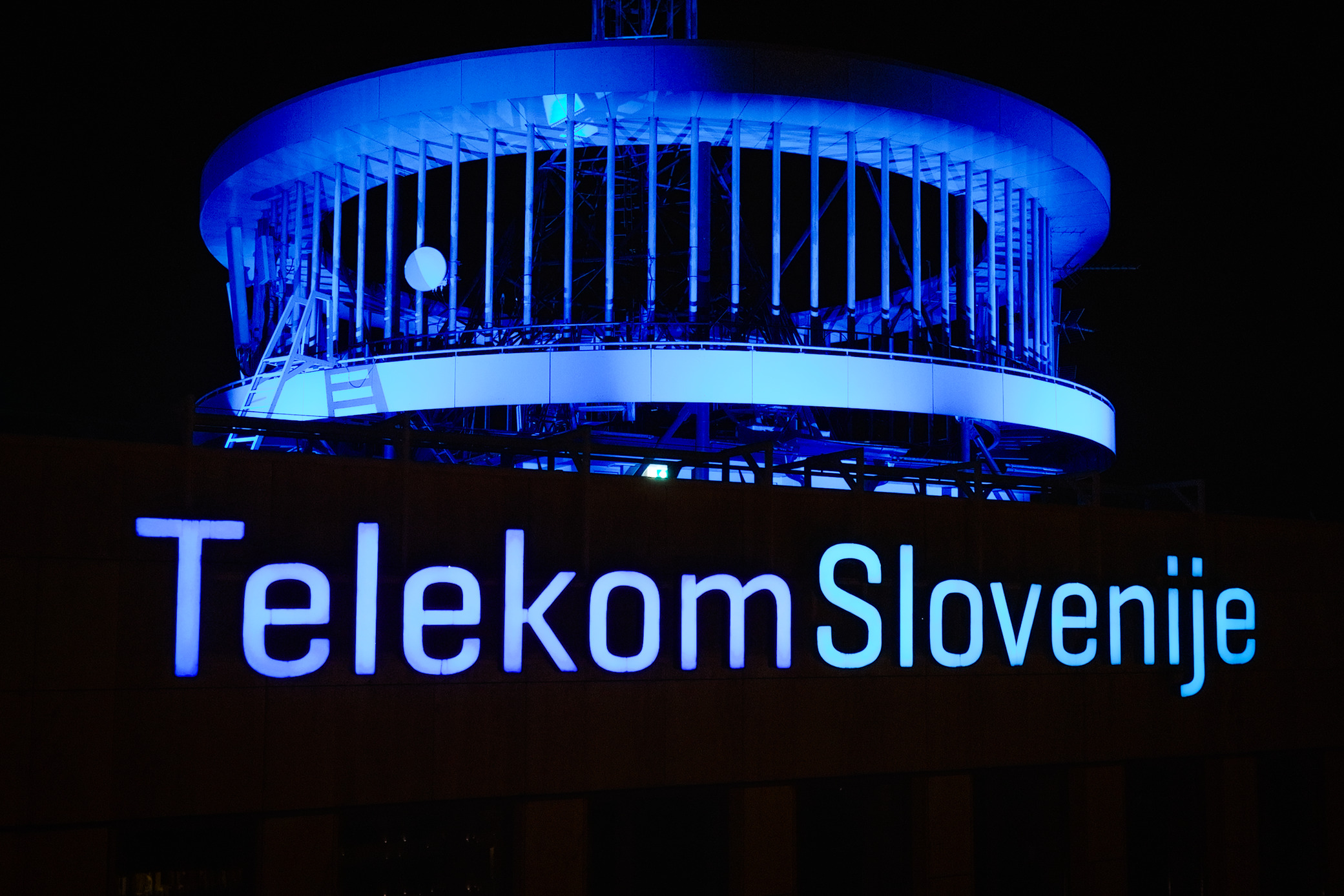 Telekom Slovenije vzpostavil samostojno omrežje 5G